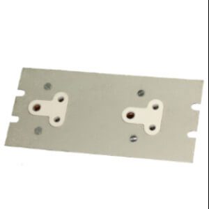 2x 5A unswitched