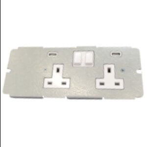 2x 13A switched with 2X USB-A