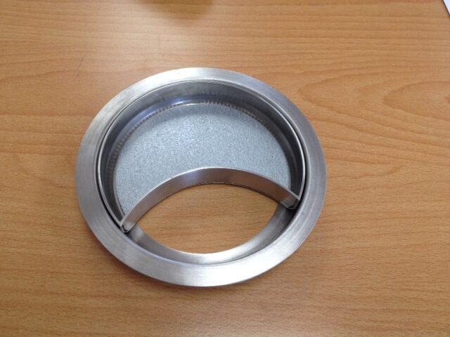 Trim flange