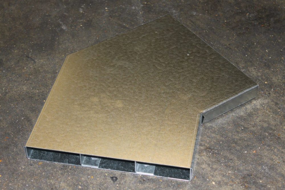 in screed trunking vertical bend