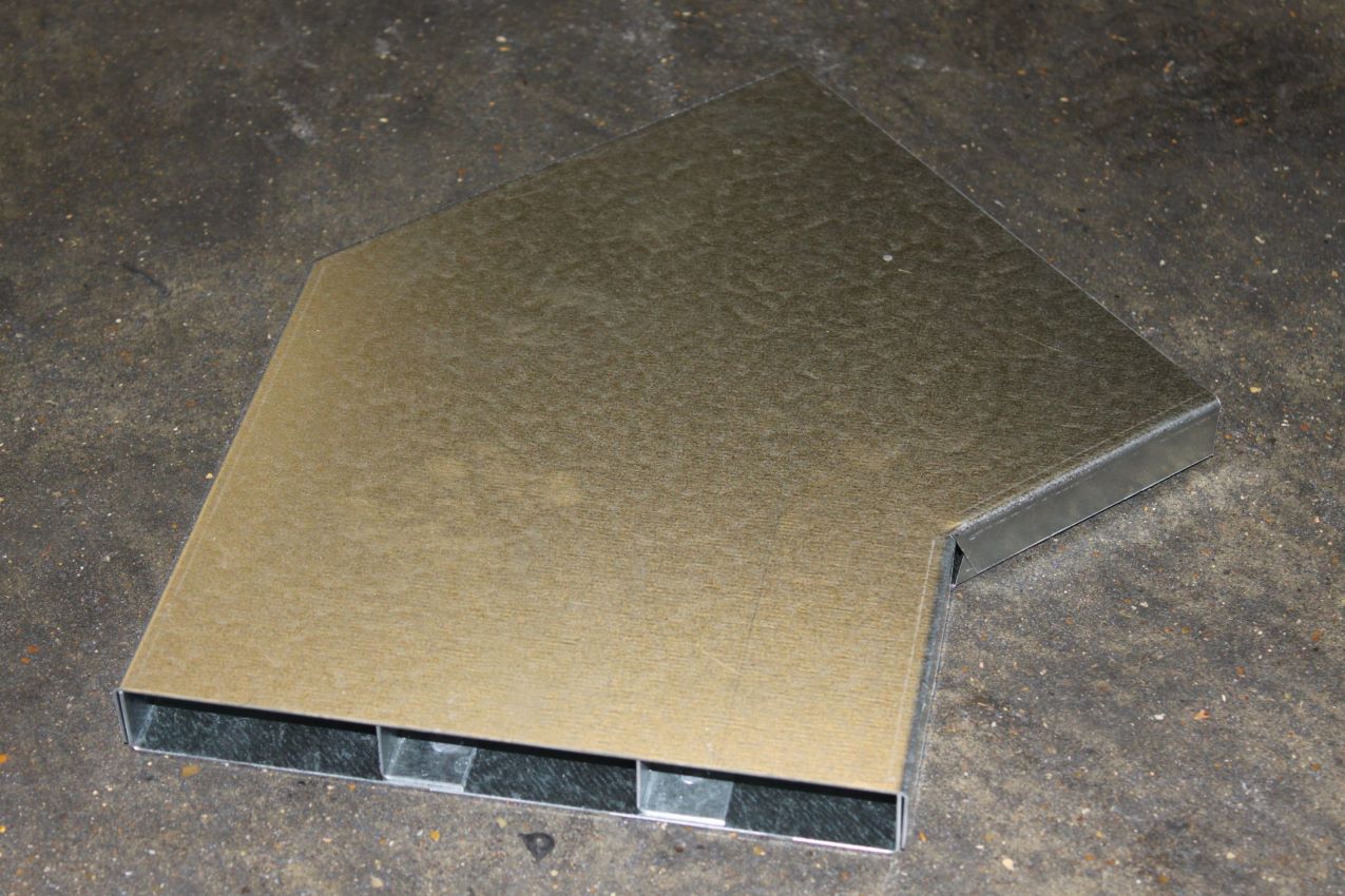 in screed trunking vertical bend