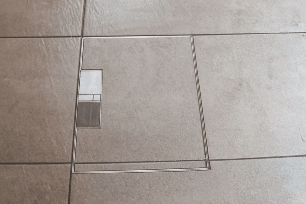 3 compartment minima floorbox